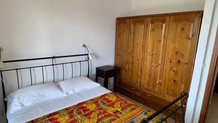 Image No.25-2 Bed House for sale