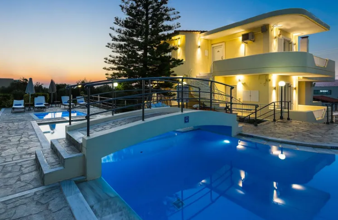 Image No.3-5 Bed Villa for sale