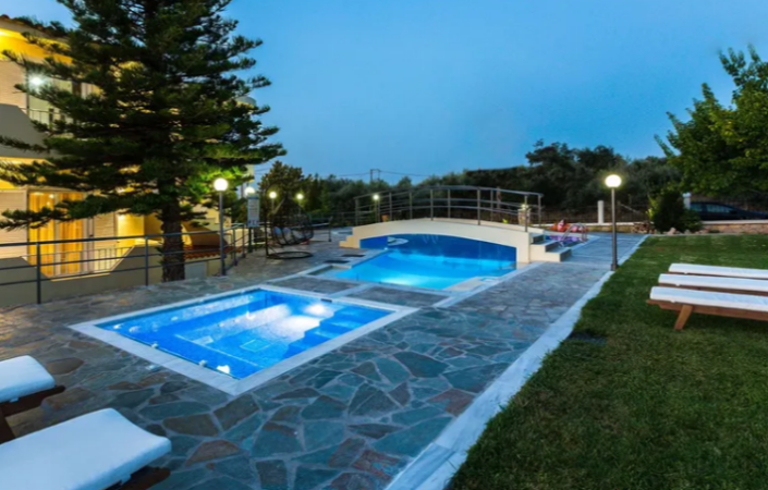 Image No.4-5 Bed Villa for sale