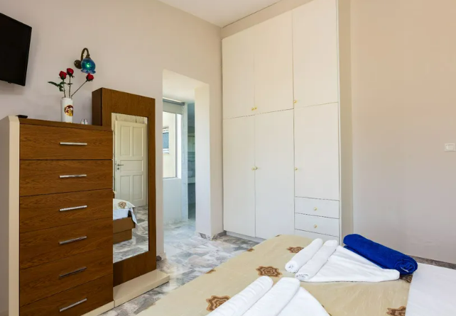 Image No.18-5 Bed Villa for sale