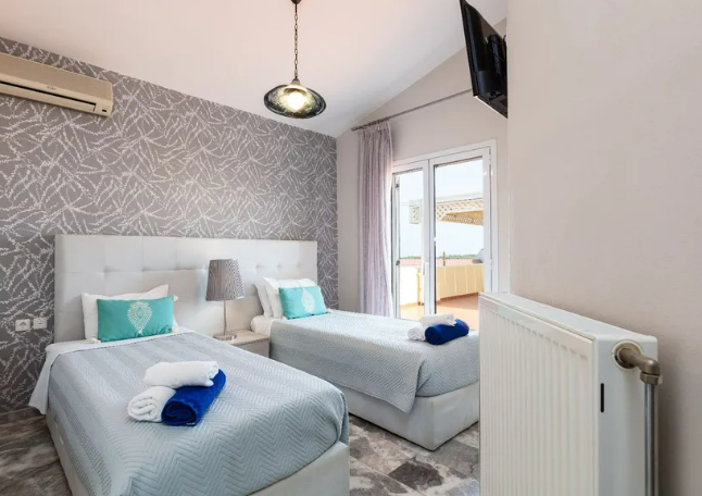 Image No.20-5 Bed Villa for sale