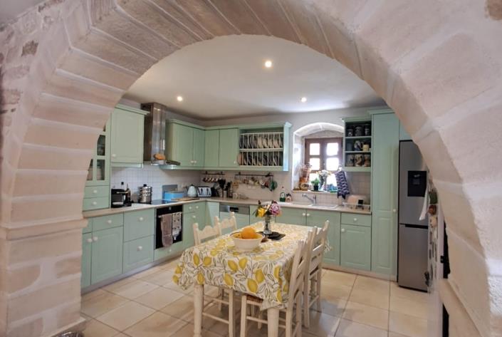 Image No.17-3 Bed Villa for sale