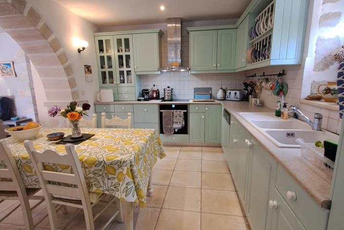 Image No.20-3 Bed Villa for sale