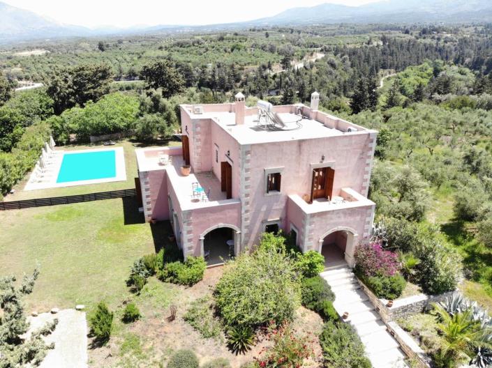 Image No.1-4 Bed Villa for sale