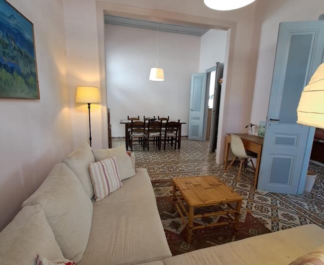 Image No.7-5 Bed House for sale