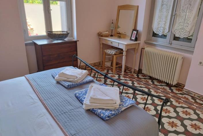 Image No.16-5 Bed House for sale