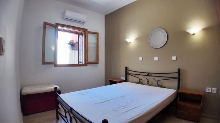 Image No.4-2 Bed House for sale