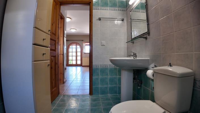 Image No.24-2 Bed House for sale