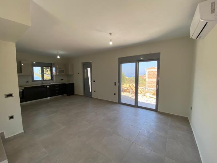 Image No.9-2 Bed Villa for sale