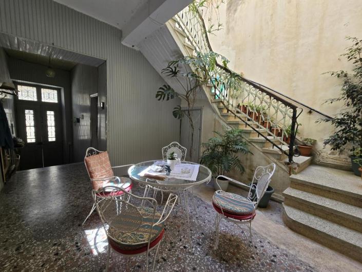 Image No.2-4 Bed House for sale