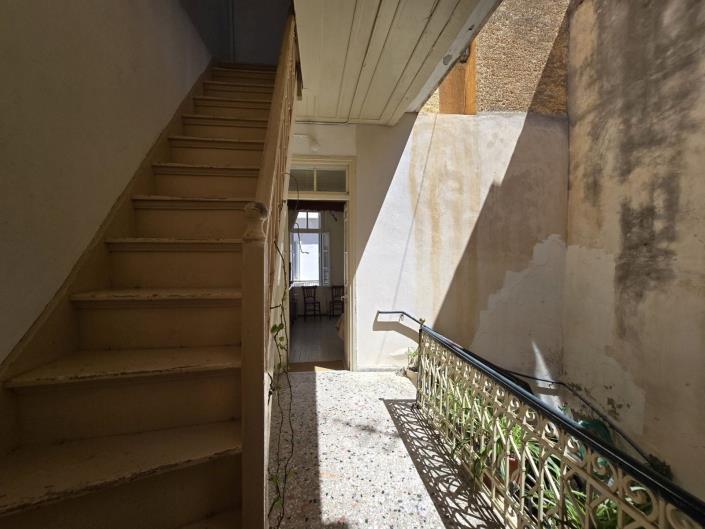 Image No.13-4 Bed House for sale