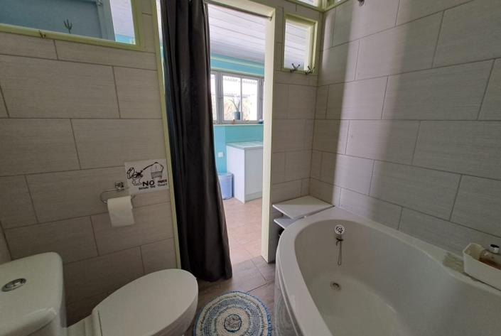 Image No.28-3 Bed House for sale