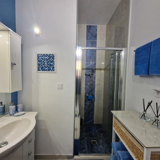 Image No.23-2 Bed Villa for sale