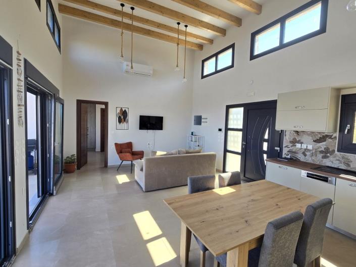 Image No.6-2 Bed Villa for sale