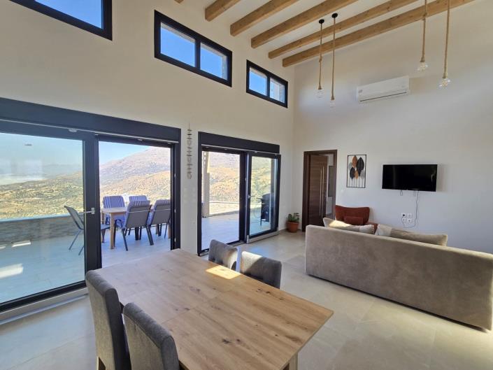 Image No.7-2 Bed Villa for sale