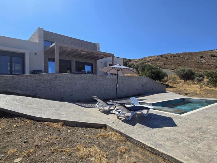 Image No.19-2 Bed Villa for sale