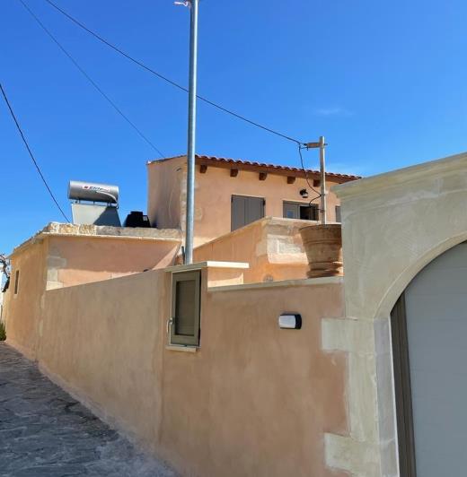 Image No.3-2 Bed House for sale