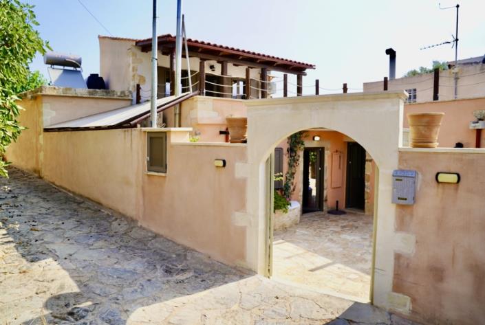 Image No.4-2 Bed House for sale