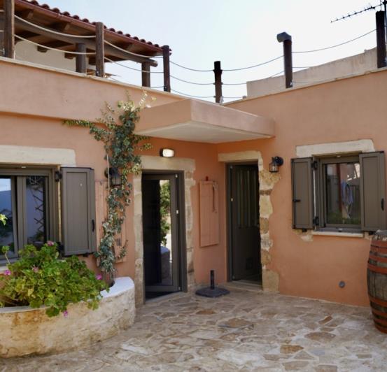 Image No.6-2 Bed House for sale