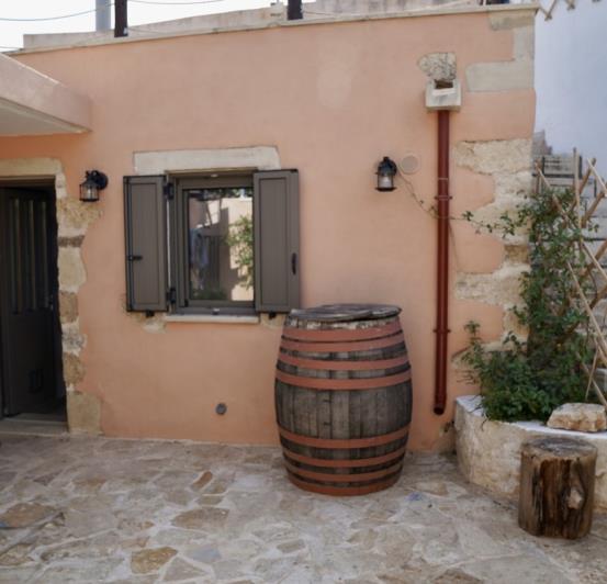 Image No.7-2 Bed House for sale