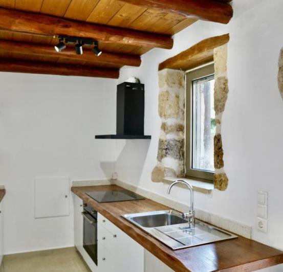 Image No.11-2 Bed House for sale