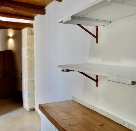 Image No.12-2 Bed House for sale