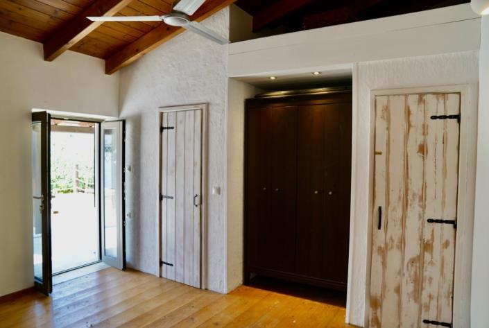 Image No.25-2 Bed House for sale