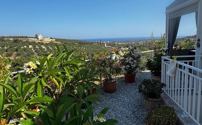 Image No.19-2 Bed Apartment for sale