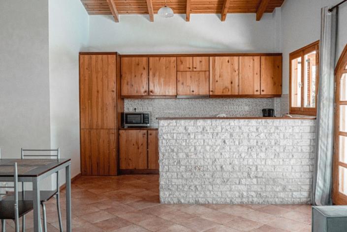 Image No.5-2 Bed Villa for sale