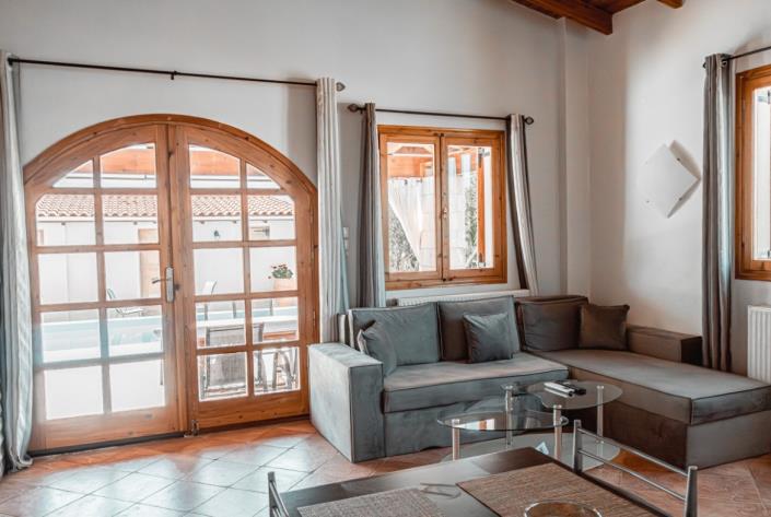 Image No.8-2 Bed Villa for sale