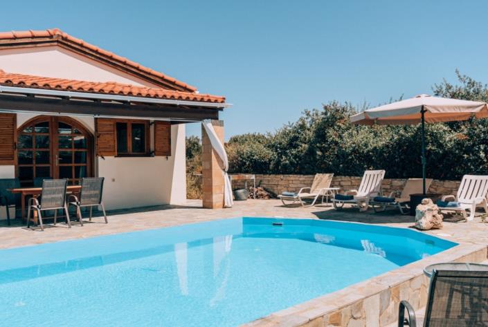 Image No.2-2 Bed Villa for sale