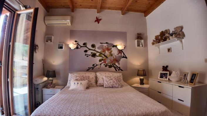 Image No.9-2 Bed Villa for sale