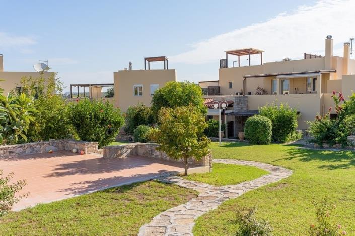 Image No.20-2 Bed Apartment for sale