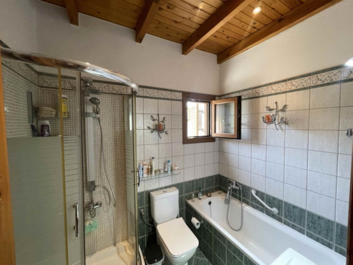 Image No.8-3 Bed Villa for sale