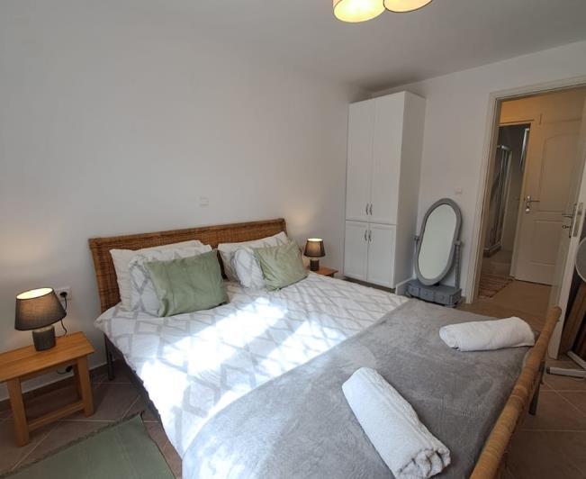 Image No.22-2 Bed Cottage for sale