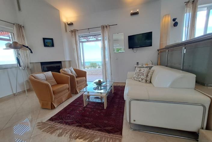 Image No.25-2 Bed Villa for sale