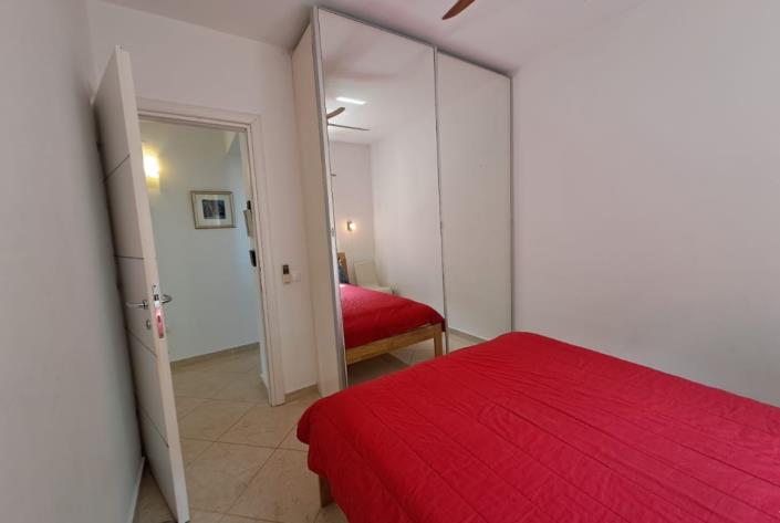 Image No.37-2 Bed Villa for sale