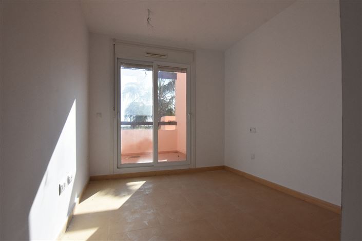 Image No.11-2 Bed Apartment for sale