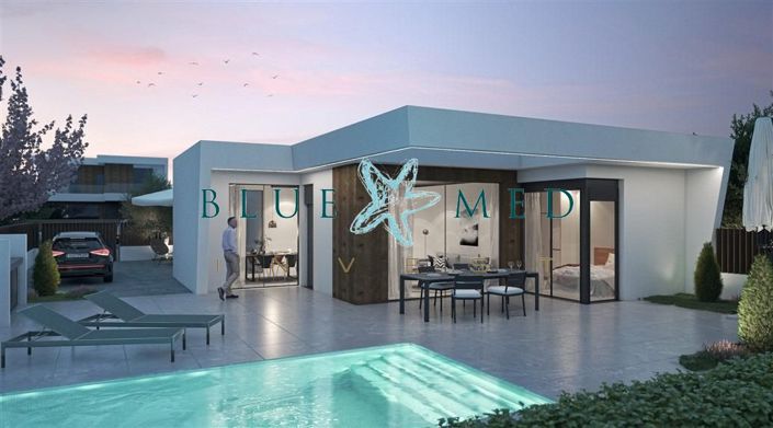 Image No.9-2 Bed Villa for sale