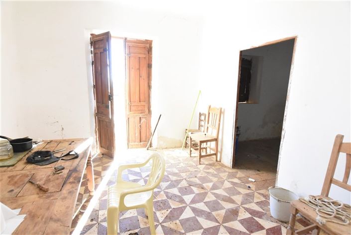 Image No.17-6 Bed Villa for sale