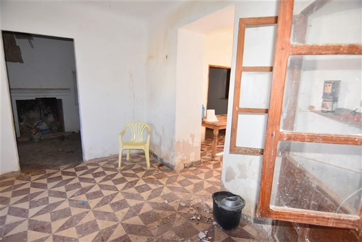 Image No.7-6 Bed Villa for sale