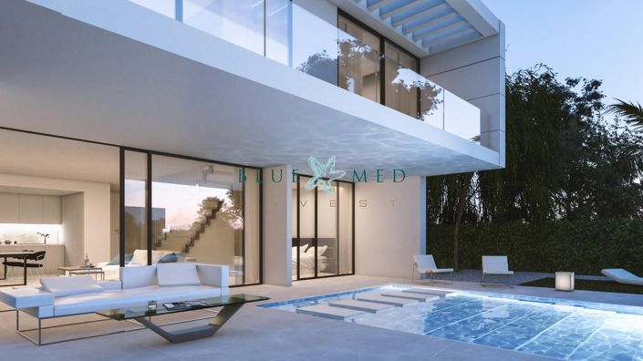 Image No.10-3 Bed Villa for sale