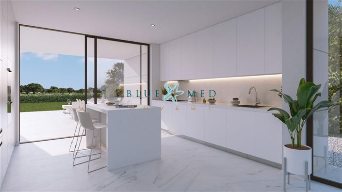 Image No.14-4 Bed Villa for sale