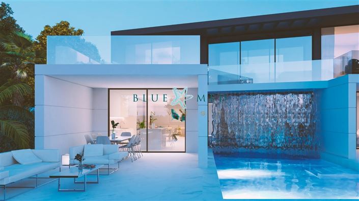 Image No.8-4 Bed Villa for sale