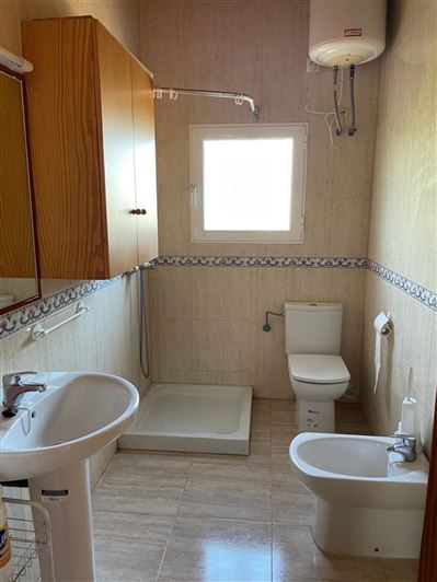 Image No.11-2 Bed Country House for sale