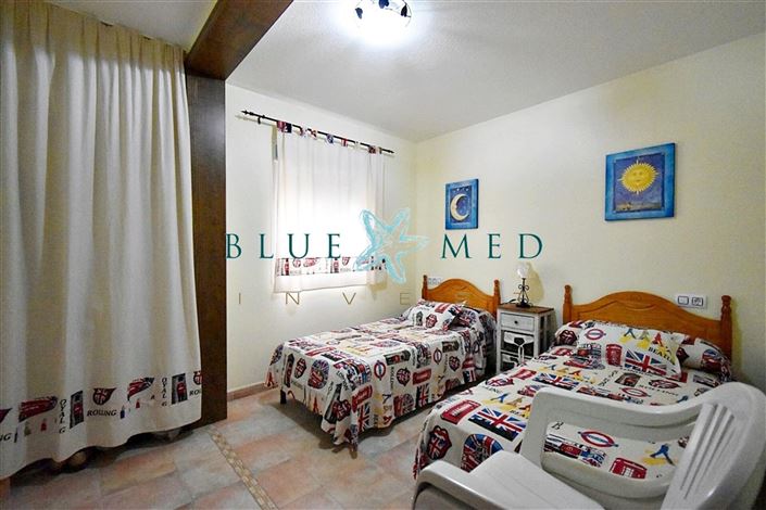 Image No.20-3 Bed Country House for sale