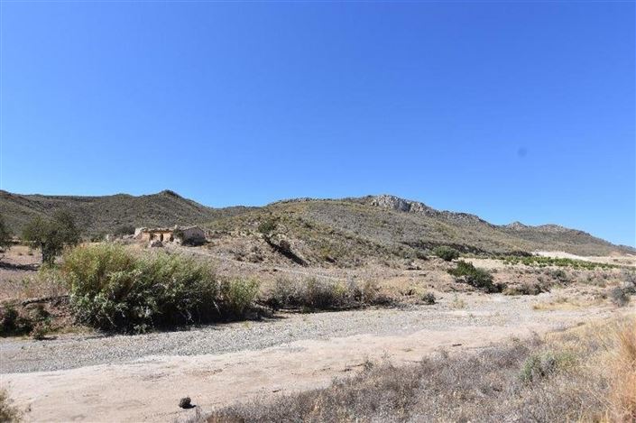 Image No.10-2 Bed Villa for sale