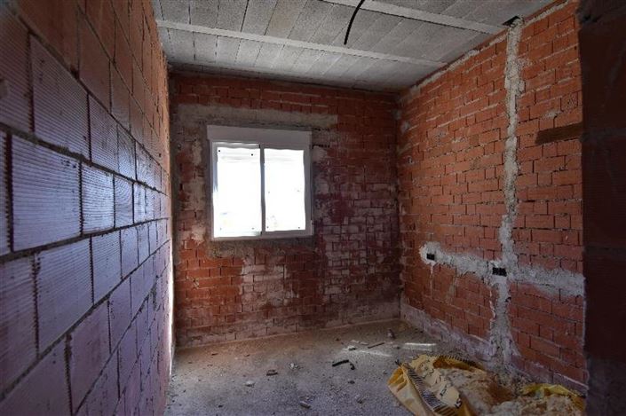 Image No.12-2 Bed Villa for sale