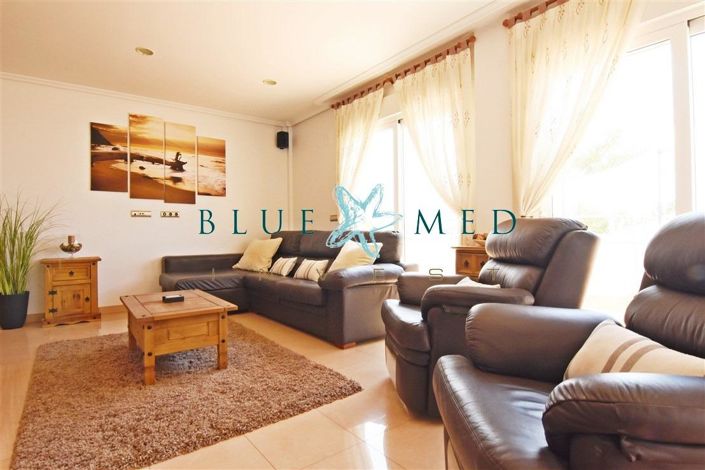 Image No.12-5 Bed Villa for sale