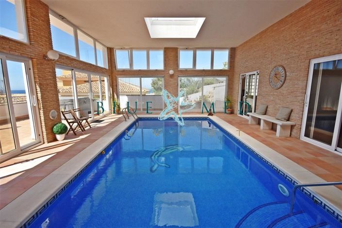 Image No.7-5 Bed Villa for sale